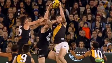 English video lesson: Australian Rules Football. Listening comprehension, vocabulary, grammar: basic verbs, third person s (is/are/have/has))