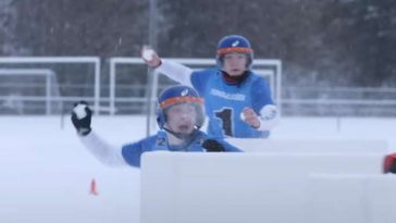 English video lesson: Snowball Fight. Listening comprehension, vocabulary, grammar: active and passive sentences