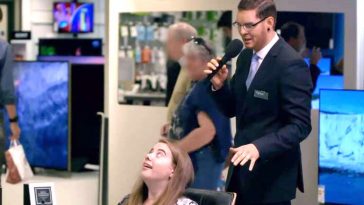 English video lesson: Michael Buble in disguise. Listening comprehension, vocabulary, grammar: should / supposed to